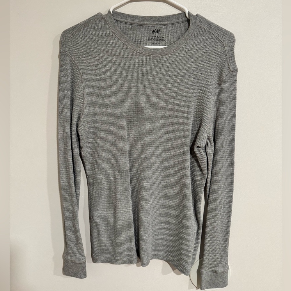 H&M Gray Long Sleeve Tee